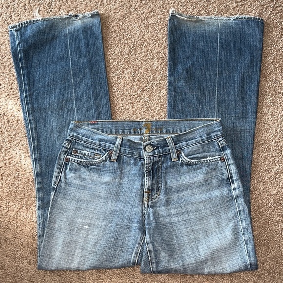 7 For All Mankind flare medium wash distressed denim blue jeans size 26 - Picture 4 of 10